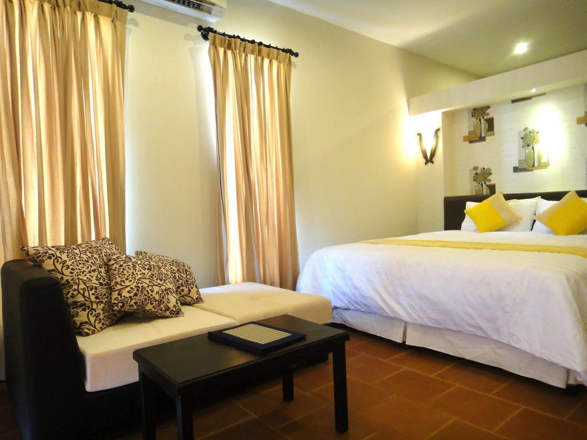 Blue Sea Boutique Hotel Sihanoukville Luaran gambar